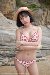 [秀人网XIUREN写真] No.1611 清新不失的si房魅huo 模特_卿卿