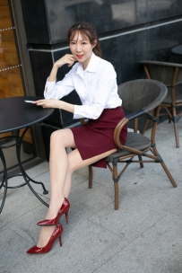 [尤蜜丝]穿搭写真 NO.042[46P／250MB]